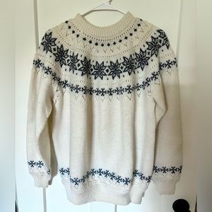 Pristine Dale of Norway Vintage Wool Sweater